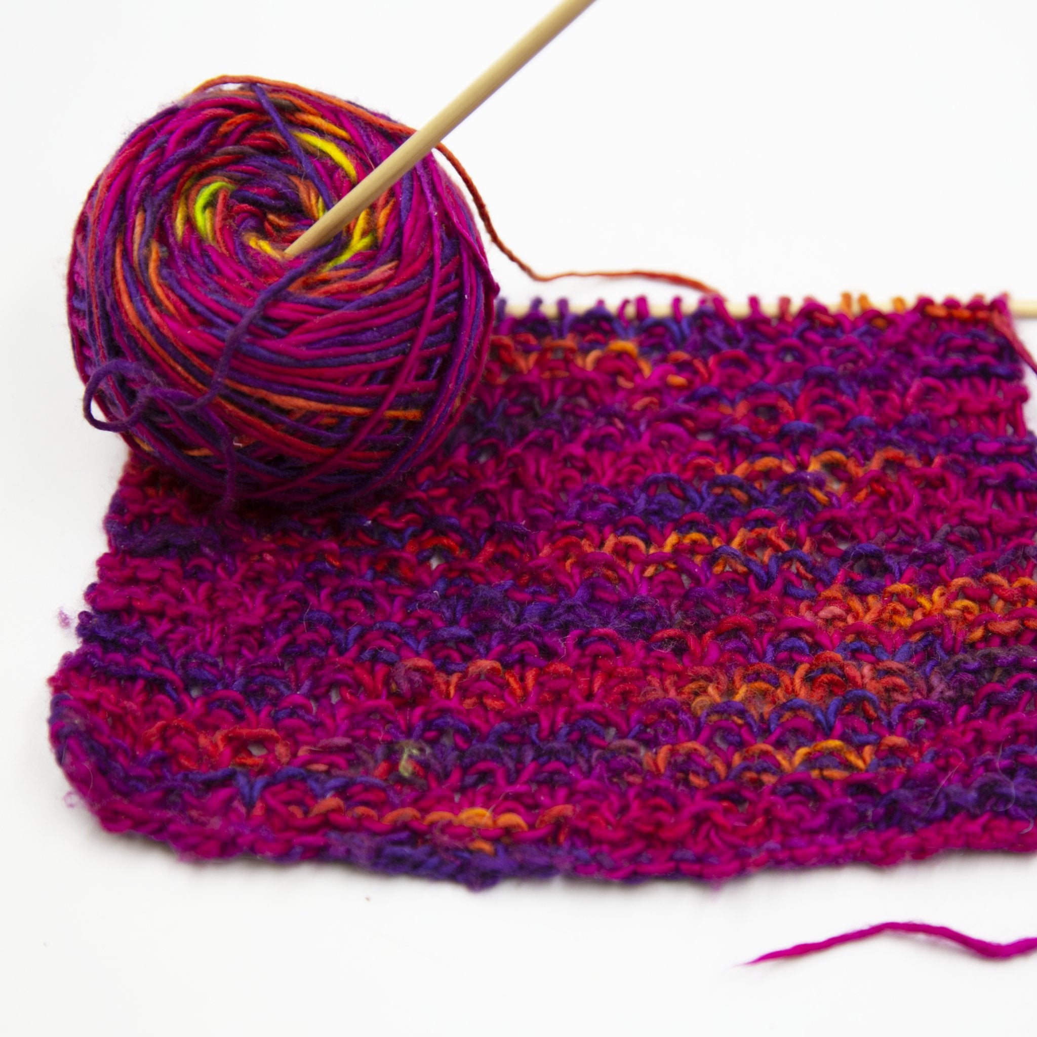 4 Of Our Favorite Moss Stitch Patterns - Darn Good Yarn