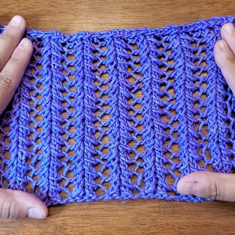 Crochet stitches guide: open lace crochet stitch sample