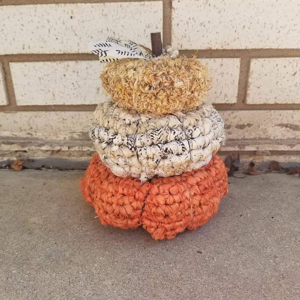 Darn Good Pumpkin Stack Crochet Pattern - Darn Good Yarn