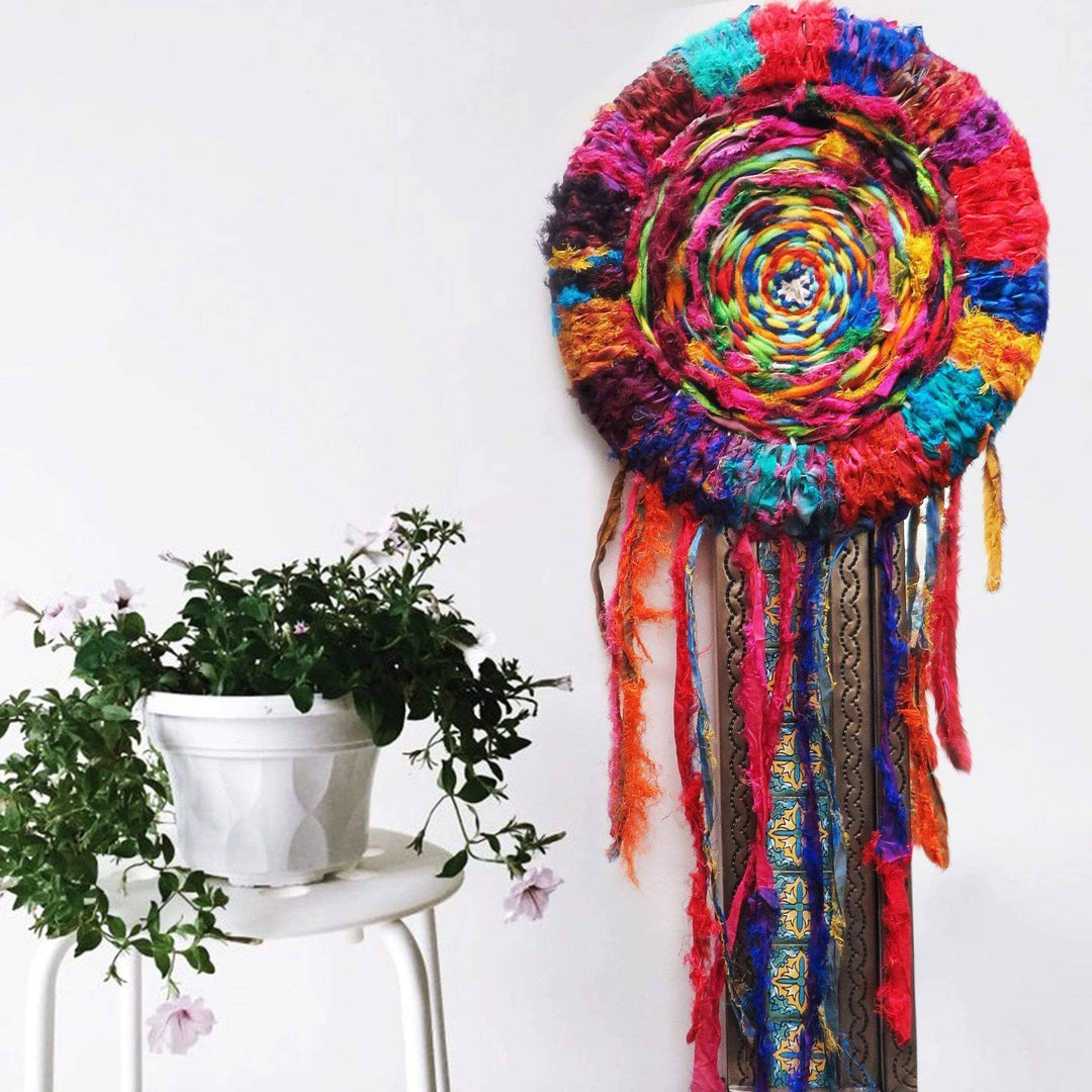 DIY Recycled Dreamcatcher - Darn Good Yarn