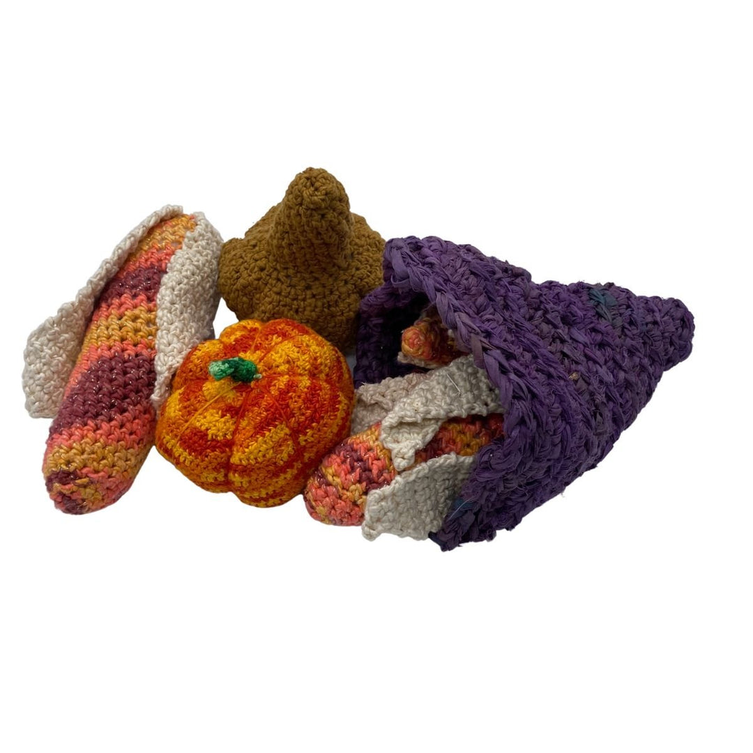 Festive Cornucopia Centerpiece | Easy Thanksgiving Crochet Pattern - Darn Good Yarn