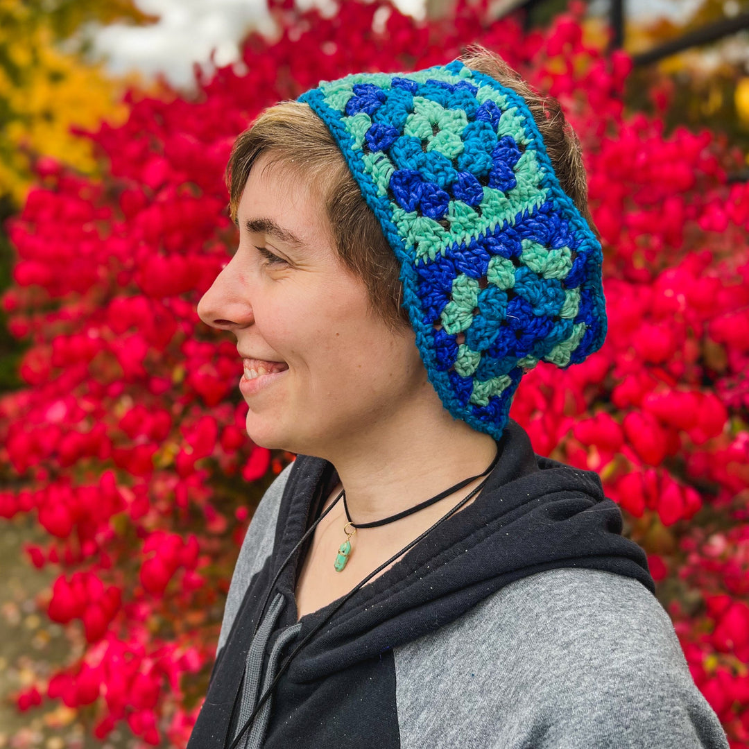 Granny Square Headband / Head warmer | Free Granny Square Crochet Tutorial - Darn Good Yarn