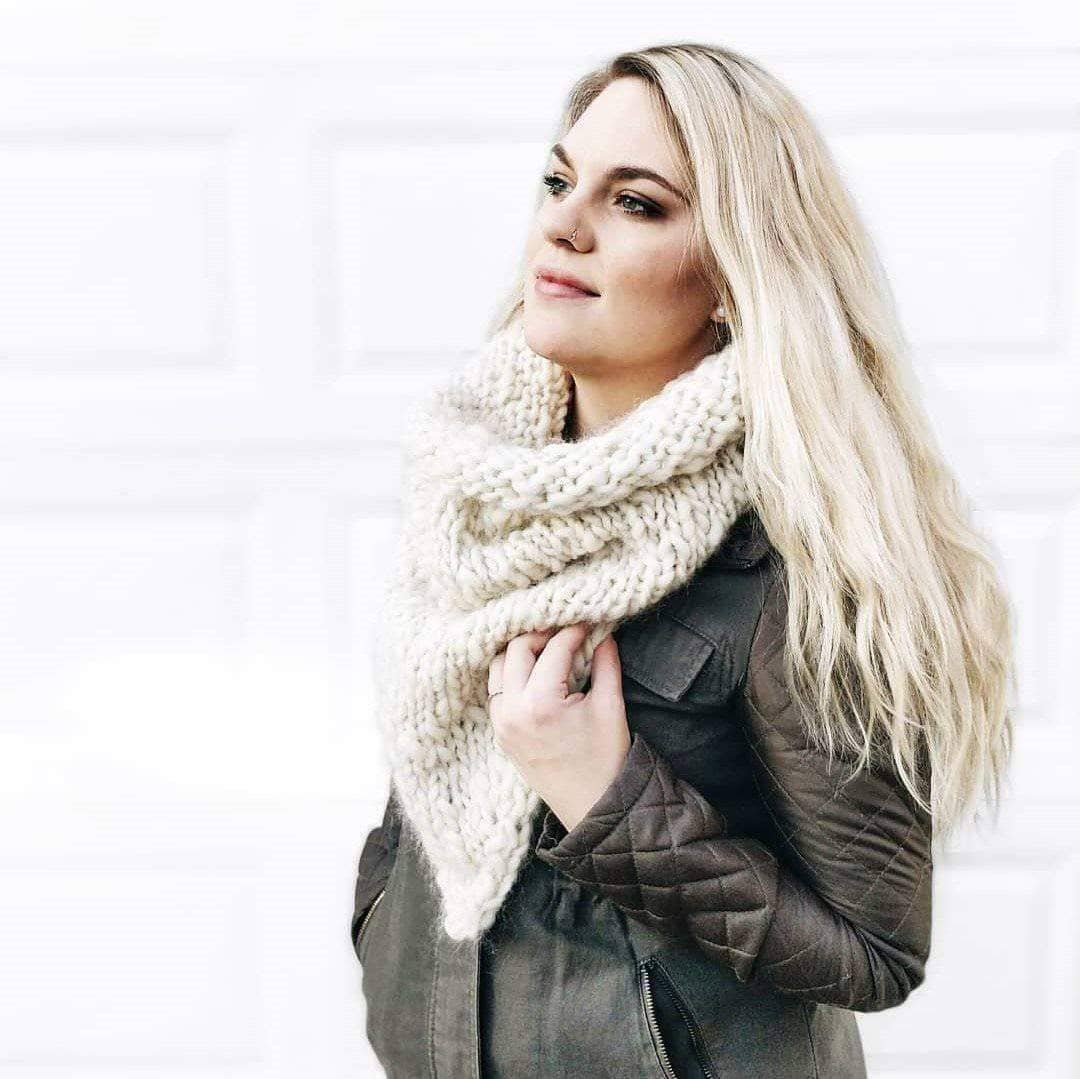 Meet the Artist: Ashley Heinen - Darn Good Yarn