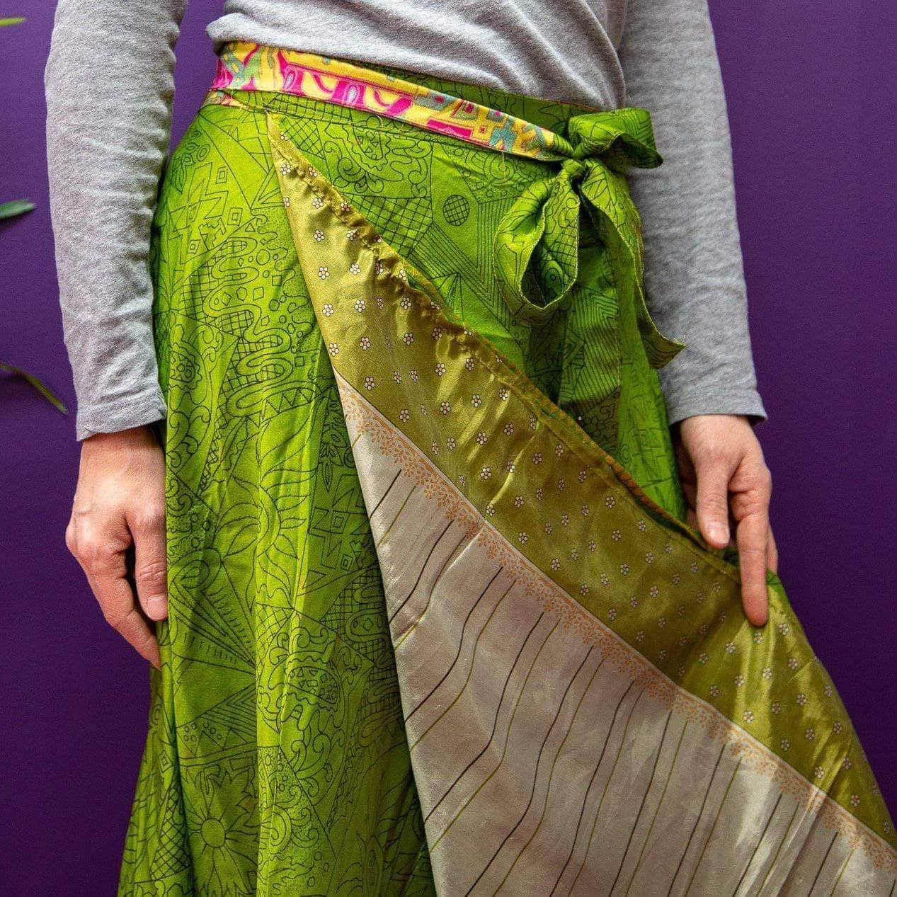 Slow Fashion and a Zero Waste Wardrobe: An Eco-Friendly How-To Guide - Darn Good Yarn