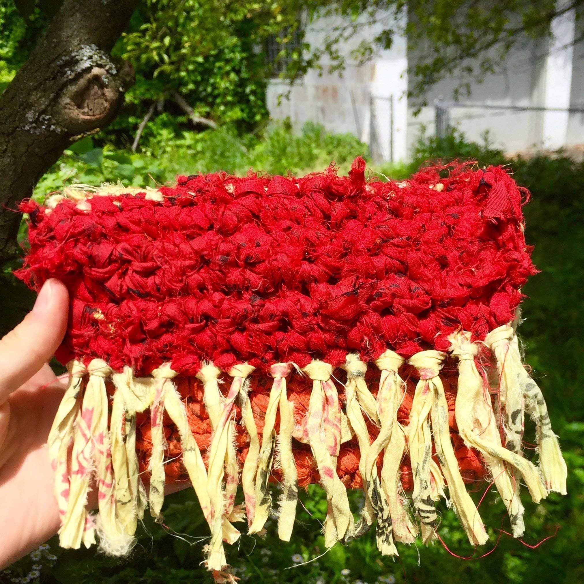 Summer Solstice Clutch - Darn Good Yarn