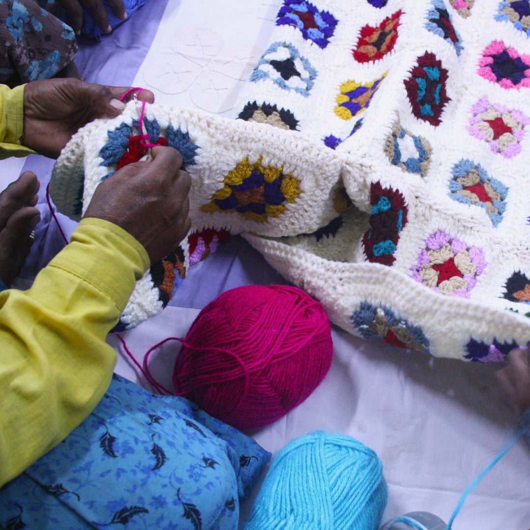 The Granny Square is Back! How Do You Make Your Own? - Darn Good Yarn