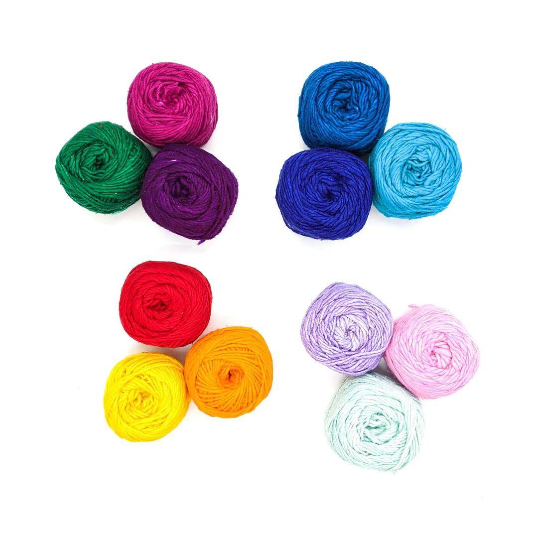 What Kind Of Yarn Should A Beginner Buy? - Darn Good Yarn