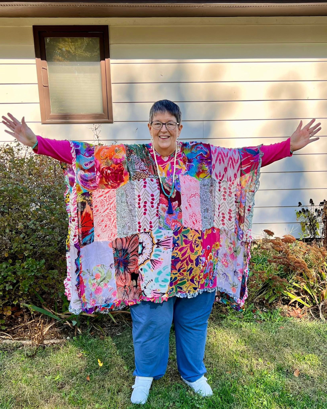 Darn Good Yarn: Woodstock Dreams Limited Edition Bohemian Embroidered Color Block Shrug, Clothing and Accessories