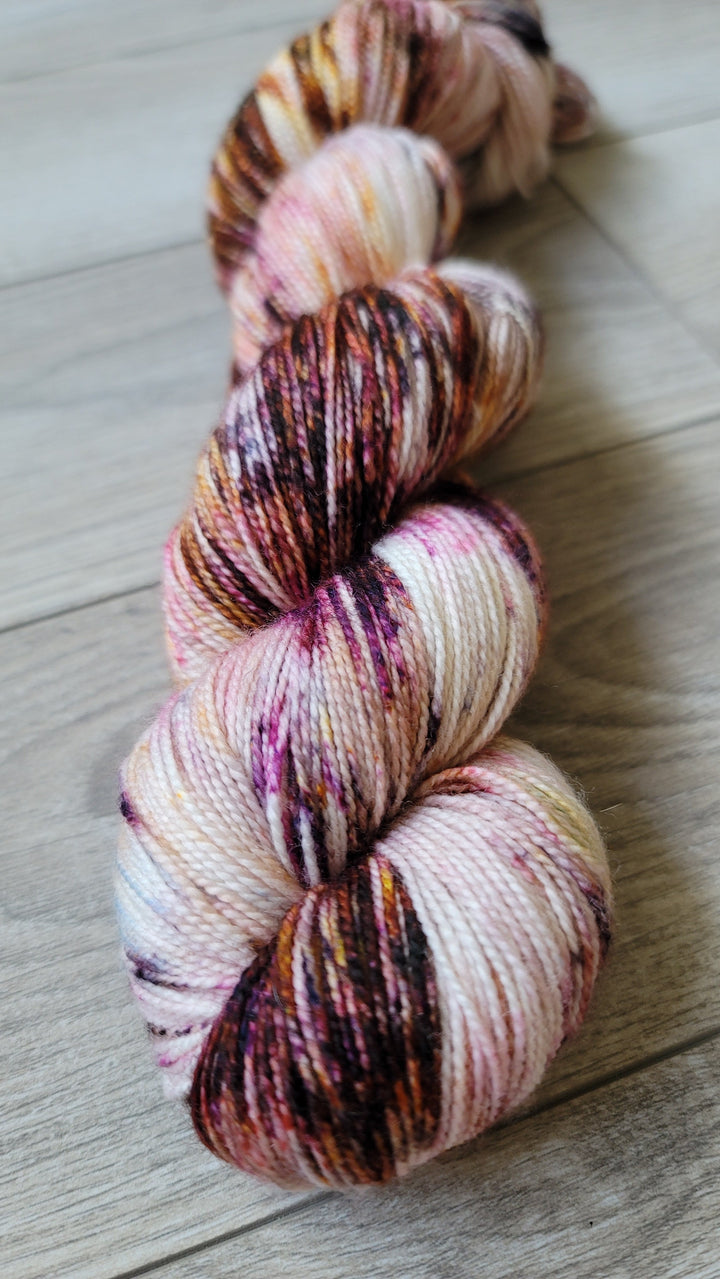 Darn Good Yarn: Heritage, 