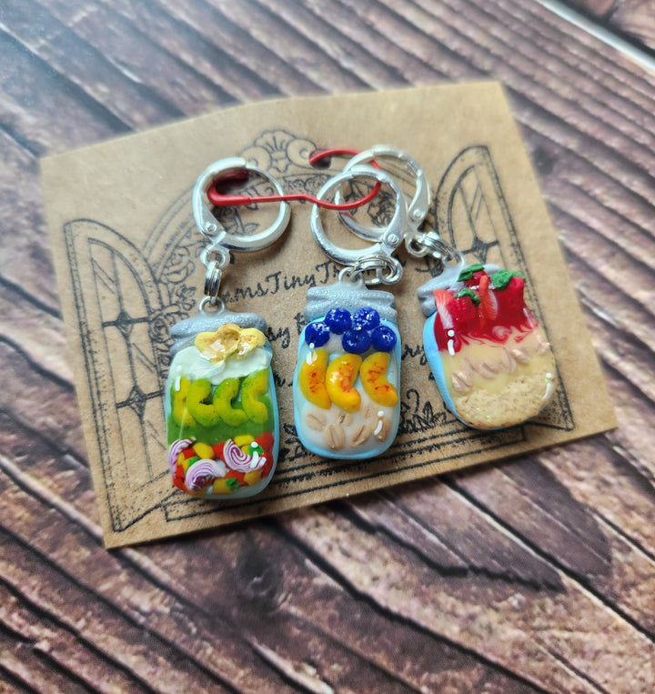 Darn Good Yarn: Woolen cupboard jars trinket pack, 