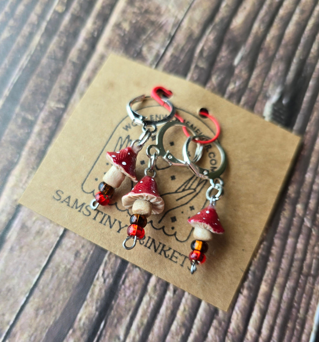 Darn Good Yarn: Ruby Toadstool charm pack, 