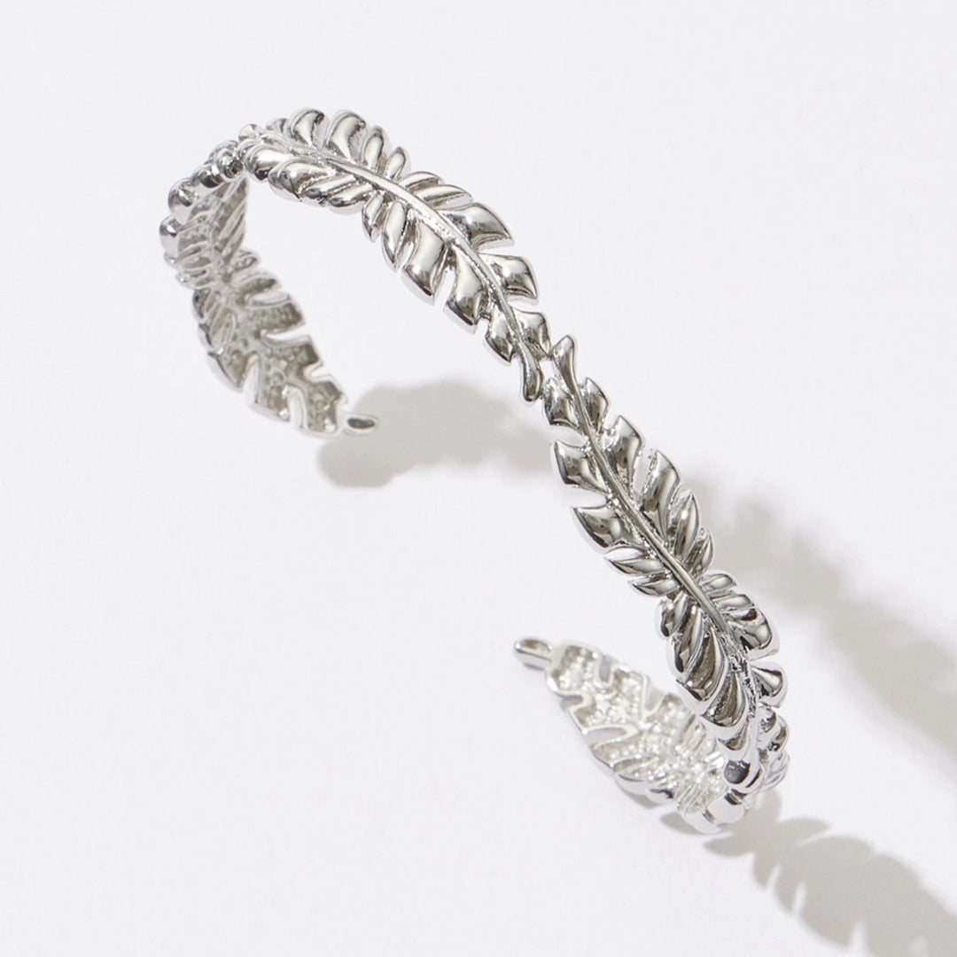 Darn Good Yarn: Everyday Wear Leaf Shape Metal Cuff Bracelet, Clothing and Accessories