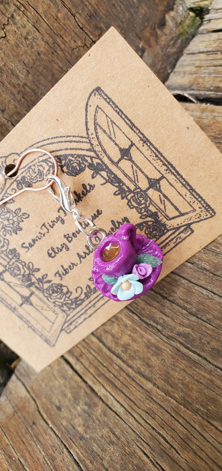Darn Good Yarn: Tea for two!, 