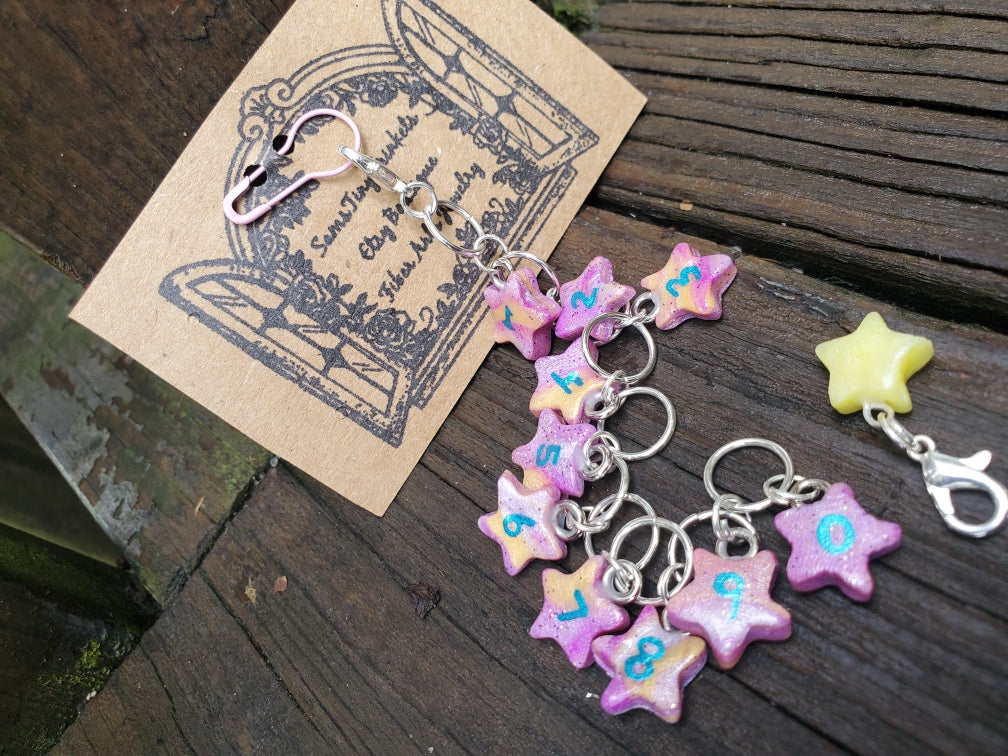 Darn Good Yarn: Moon Minis, 