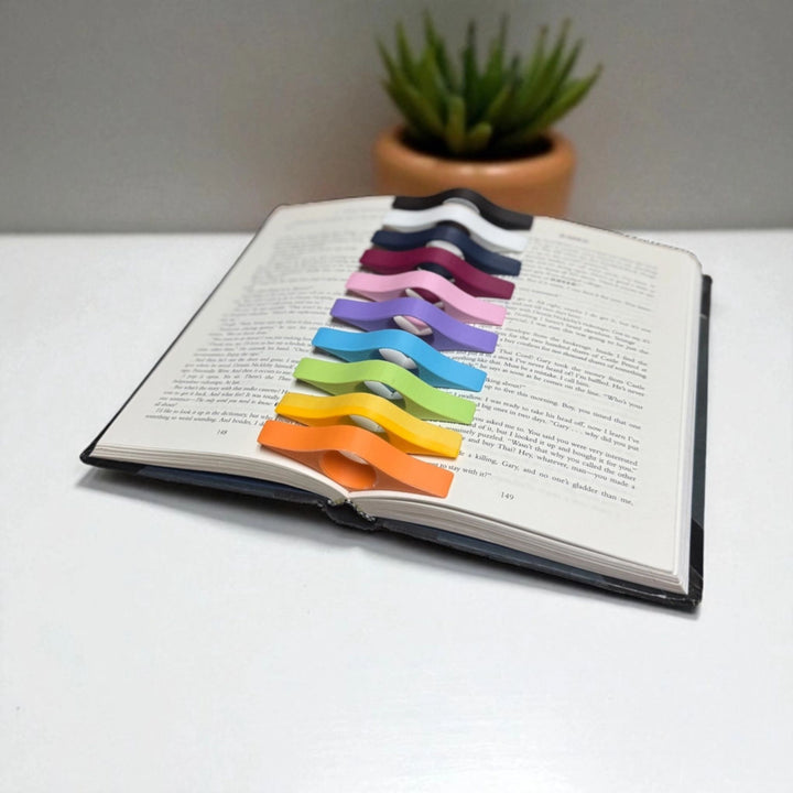 Darn Good Yarn: Thumb Page Holder, Home Decor