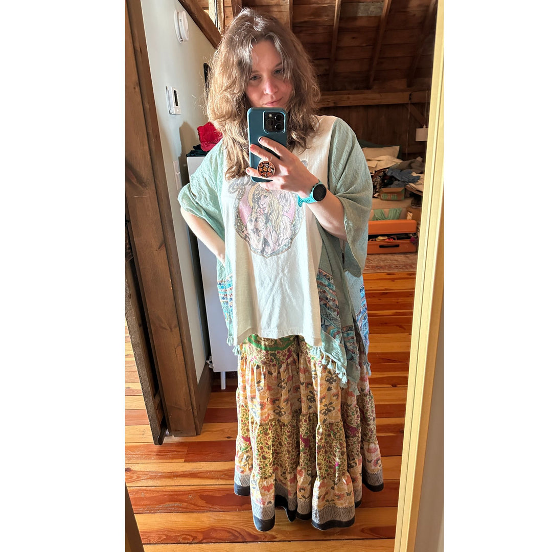 Darn Good Yarn: Limited Edition: Woodstock Dreams Fiesta Sunset Skirt, Clothing and Accessories