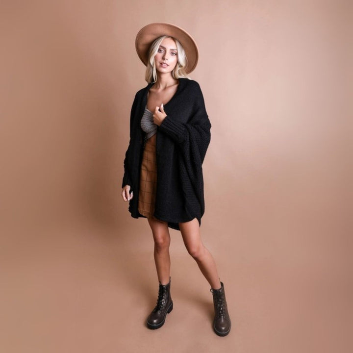 Darn Good Yarn: Limited Edition: Woodstock Dreams Bat Sleeve Knit Cardigan, Clothing and Accessories