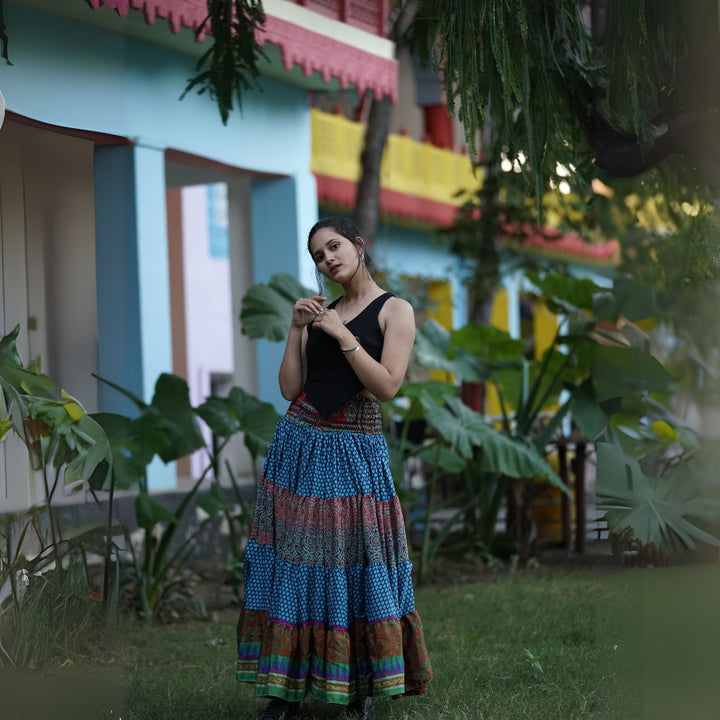 Darn Good Yarn: Limited Edition: Woodstock Dreams Fiesta Sunset Skirt, Clothing and Accessories