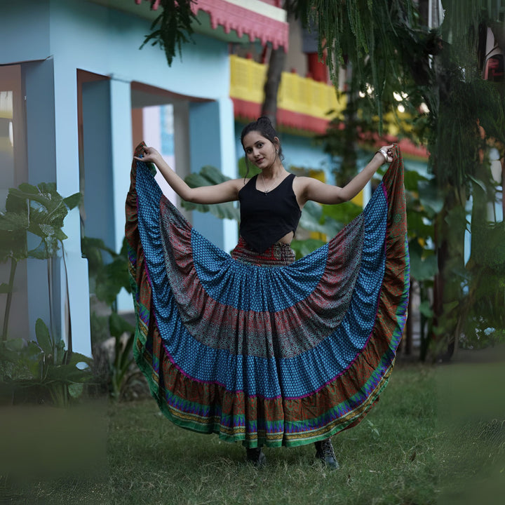 Darn Good Yarn: Limited Edition: Woodstock Dreams Fiesta Sunset Skirt, Clothing and Accessories