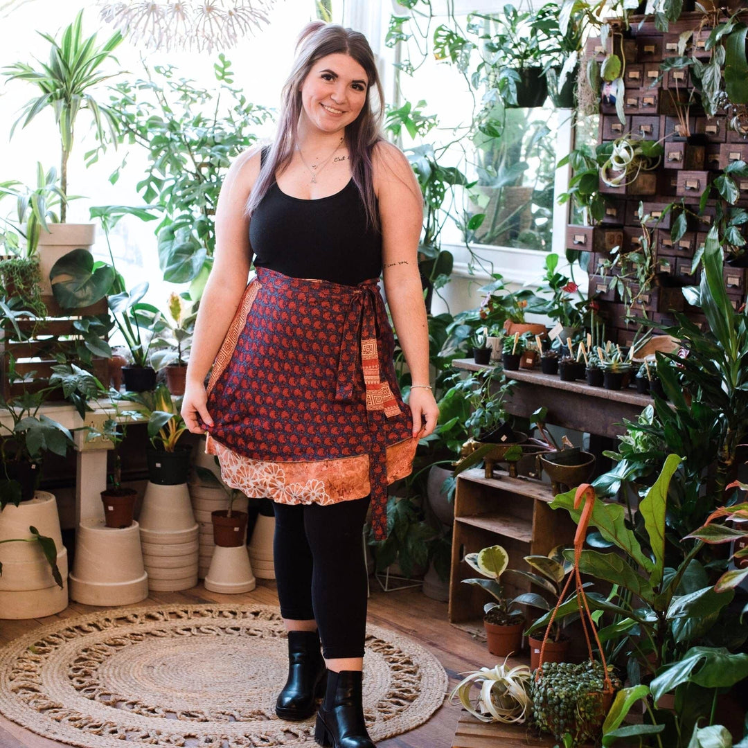How to Tie a Wrap Skirt: Step-by-Step Guide How to Tie a Wrap Skirt: Step-by-Step Guide