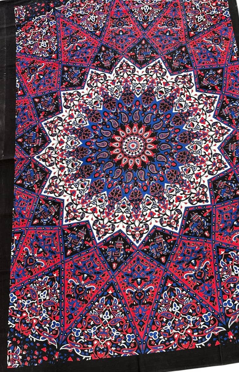 Star Mandala Tapestry – Black & White Boho Wall Hanging (55" x 83")