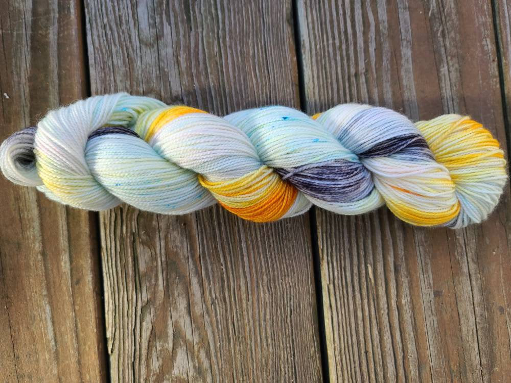 Darn Good Yarn: Melted Snowman, Yarn