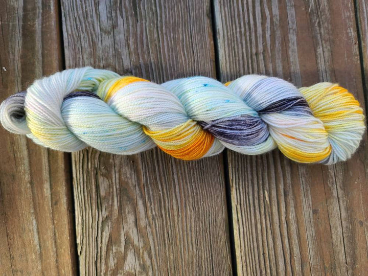 Darn Good Yarn: Melted Snowman, Yarn