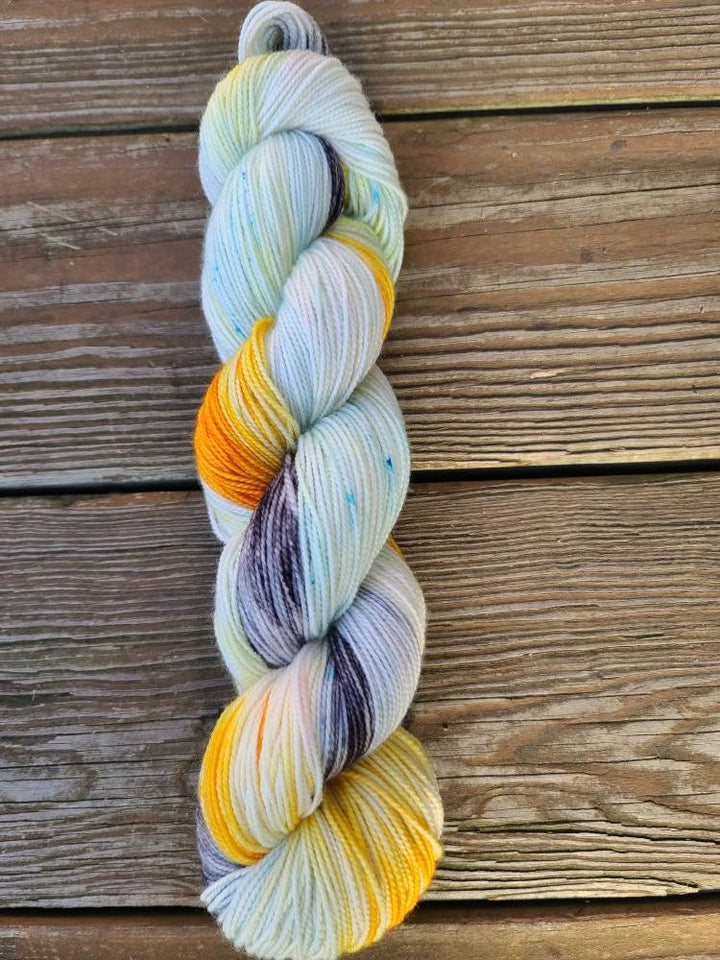 Darn Good Yarn: Melted Snowman, Yarn