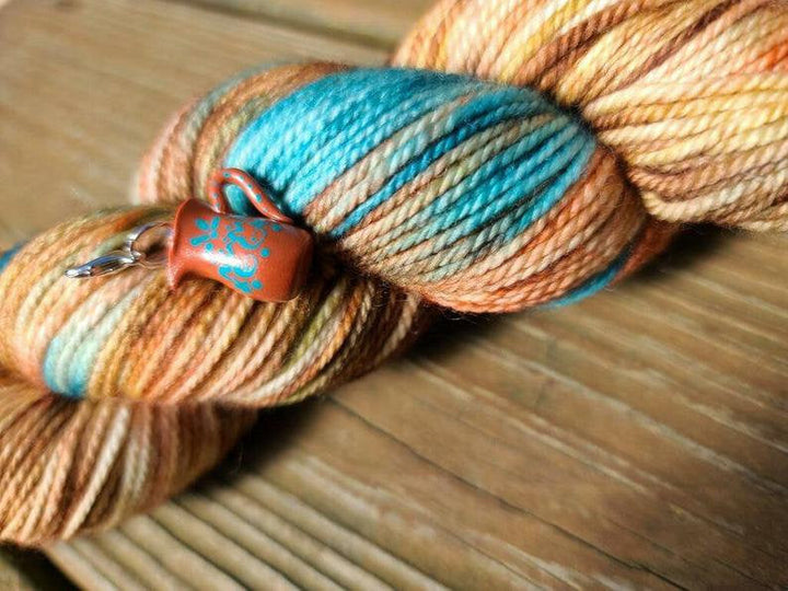 Darn Good Yarn: Turquoise & Terracotta, Yarn