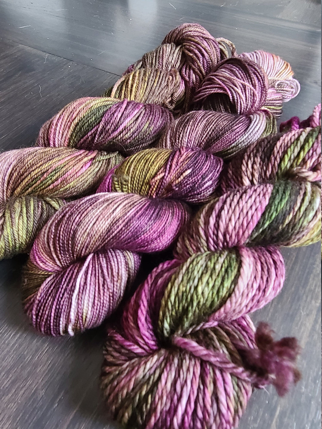 Darn Good Yarn: Vineyard, Yarn