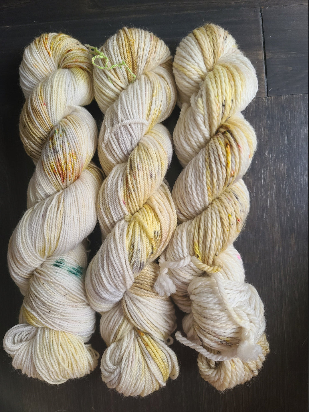 Darn Good Yarn: Vintage Love Letters, Yarn