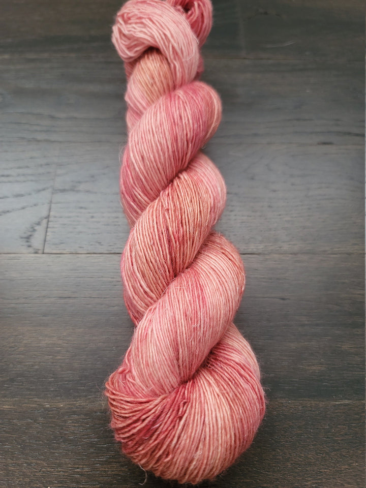 Darn Good Yarn: Potbelly, 