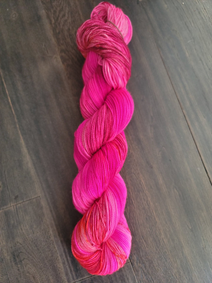 Darn Good Yarn: Enchanted Toadstool, 