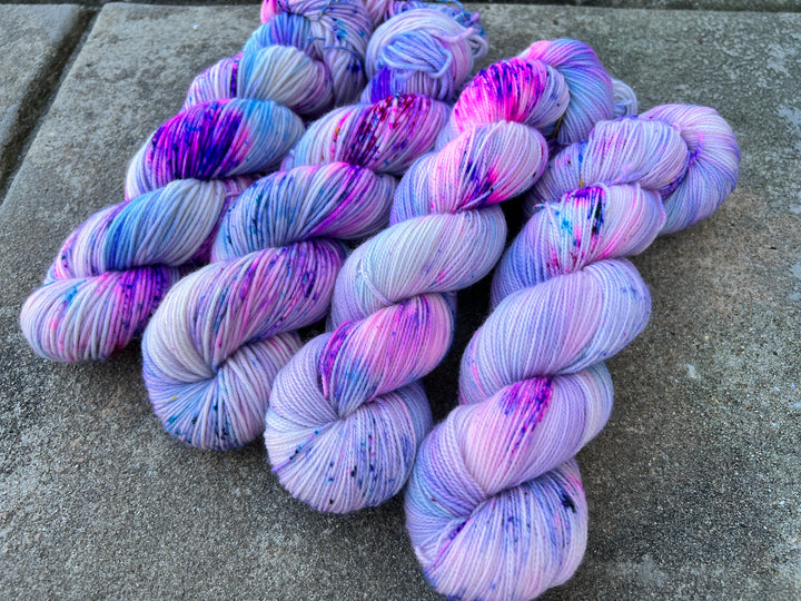 Darn Good Yarn: Unicorn, Yarn
