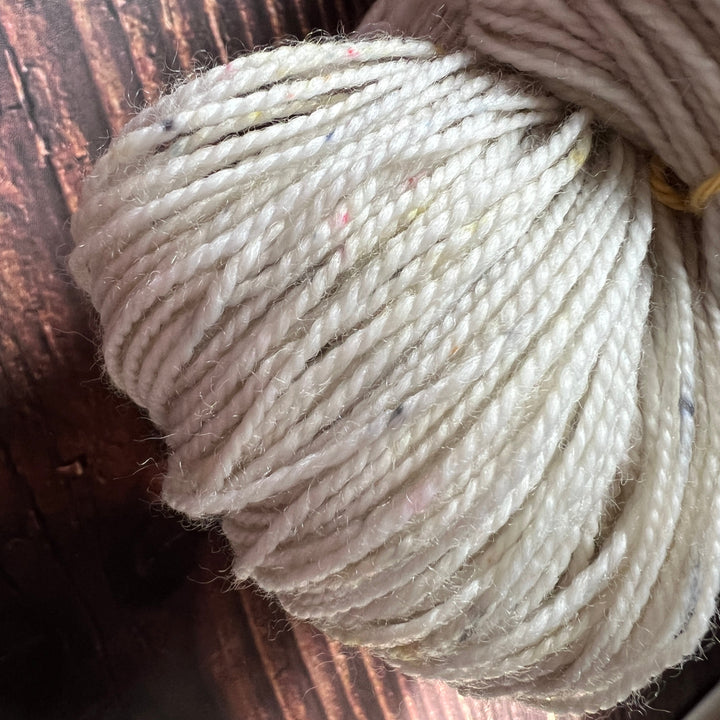 Darn Good Yarn: Sugar Cube, Yarn