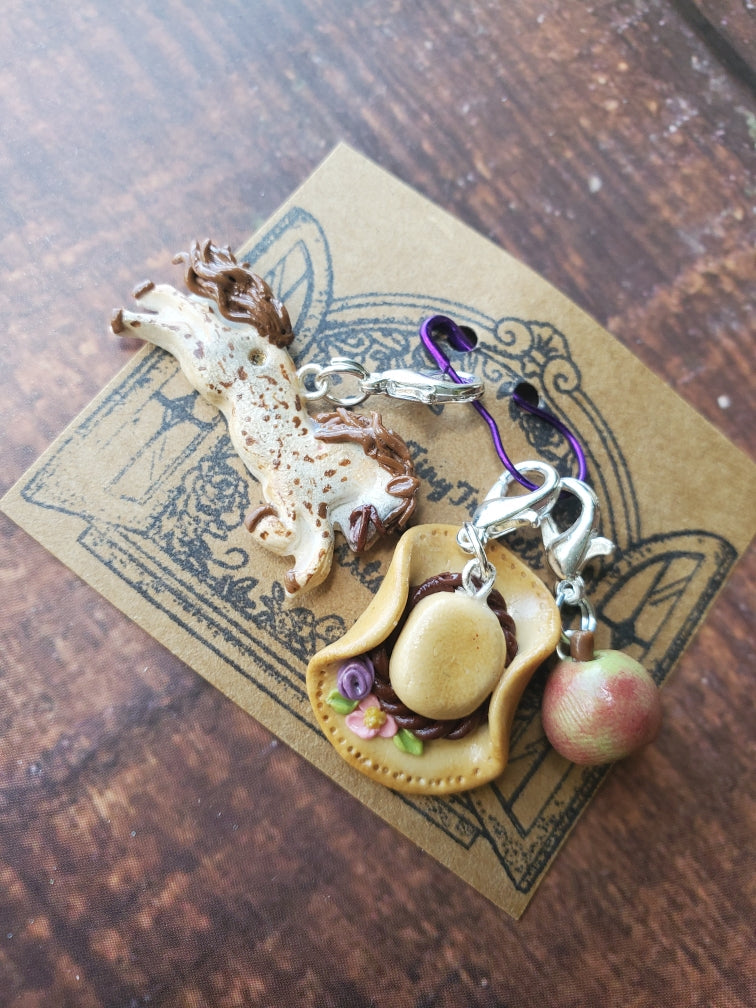 Darn Good Yarn: Appaloosa, Yarn