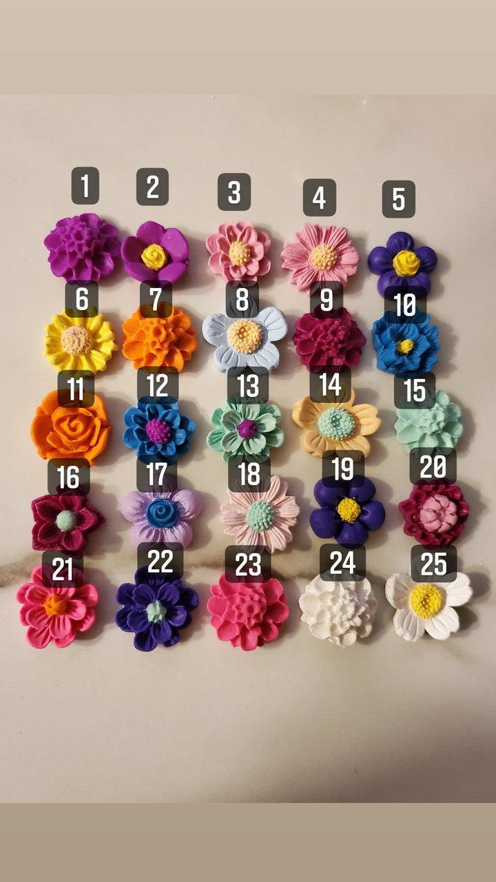 Darn Good Yarn: Silvia, Yarn