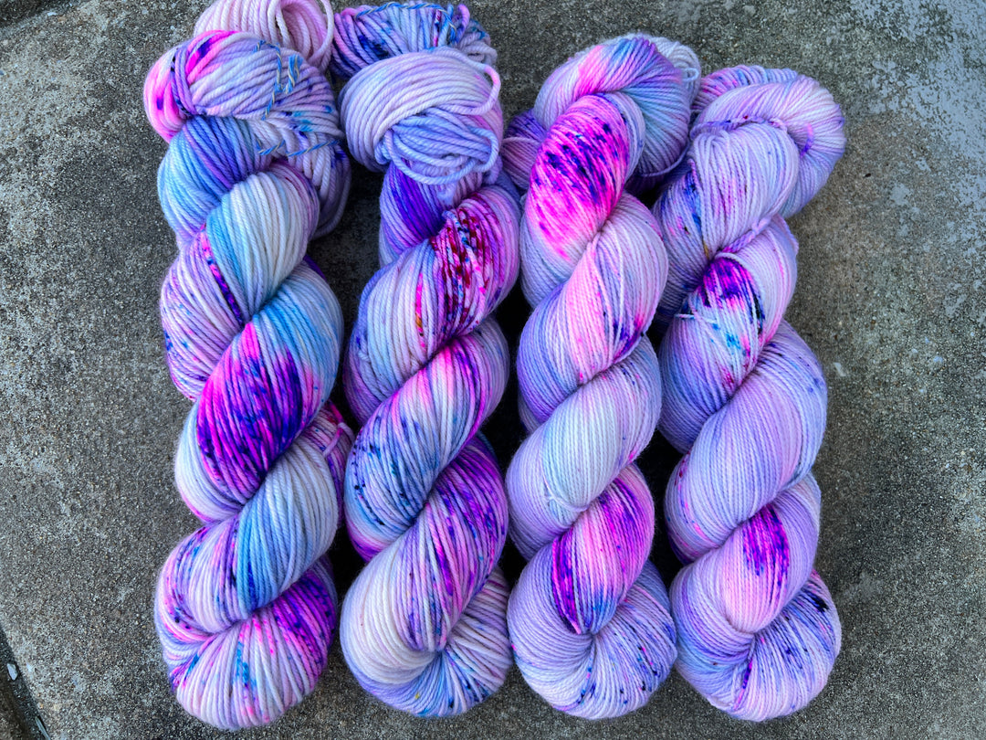Darn Good Yarn: Unicorn, Yarn