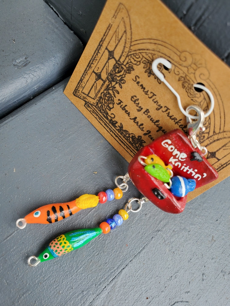 Darn Good Yarn: Bait & Tackle, Yarn