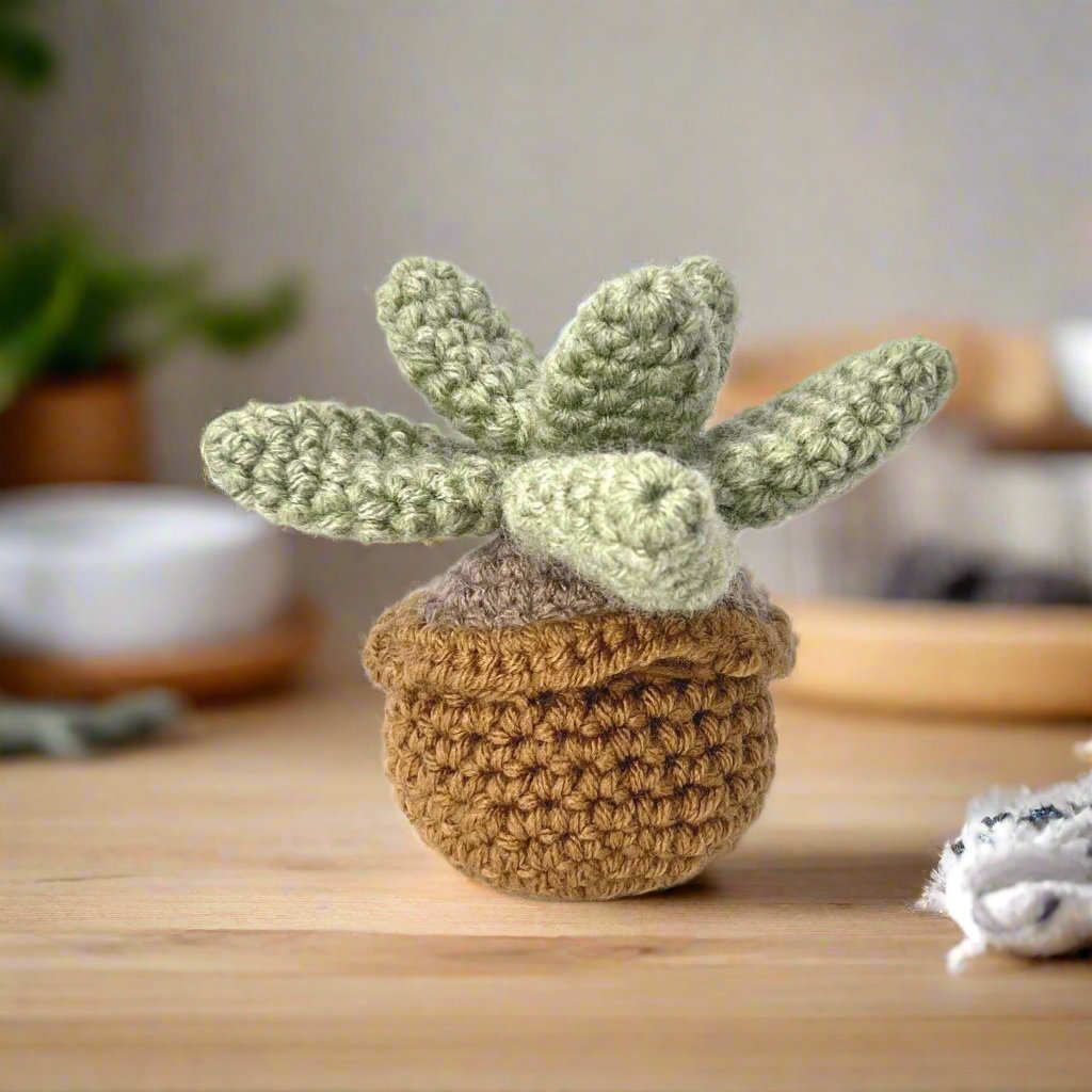 Succulent Greens Amigurumi Kit - Darn Good Yarn