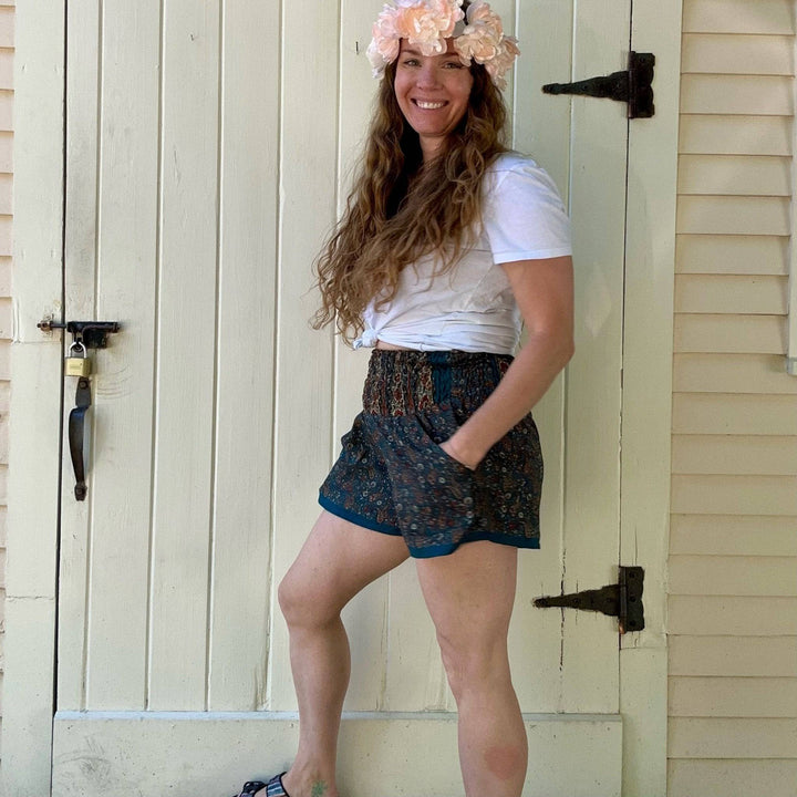 Seconds and Surplus Laurel Canyon Lounge Shorts - Darn Good Yarn