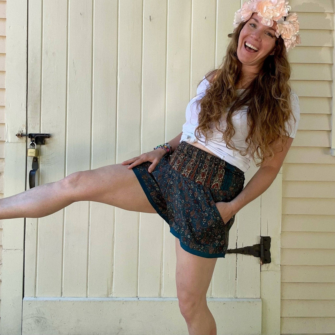 Seconds and Surplus Laurel Canyon Lounge Shorts - Darn Good Yarn
