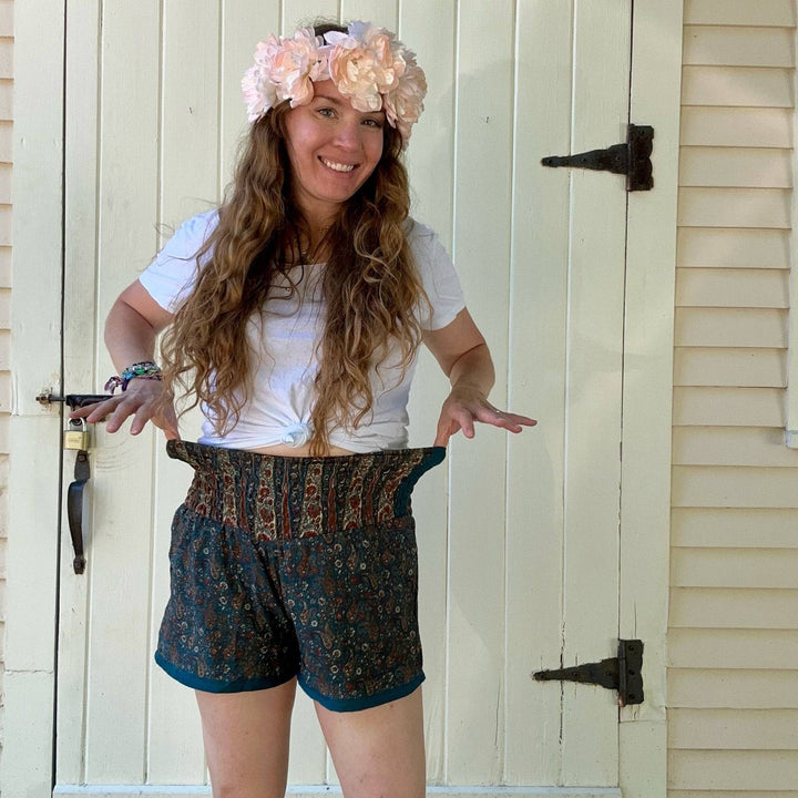 Seconds and Surplus Laurel Canyon Lounge Shorts - Darn Good Yarn