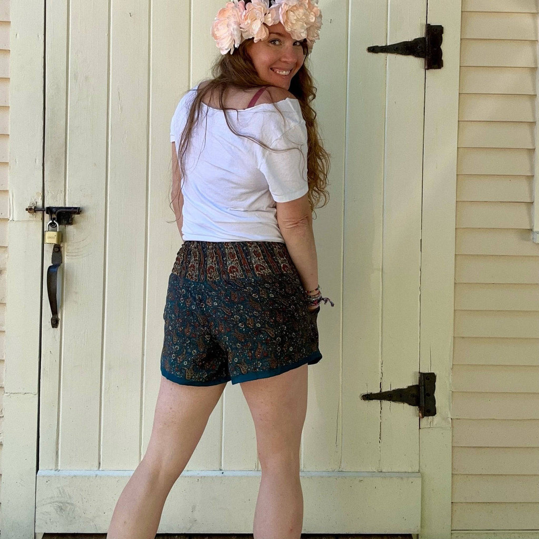 Seconds and Surplus Laurel Canyon Lounge Shorts - Darn Good Yarn
