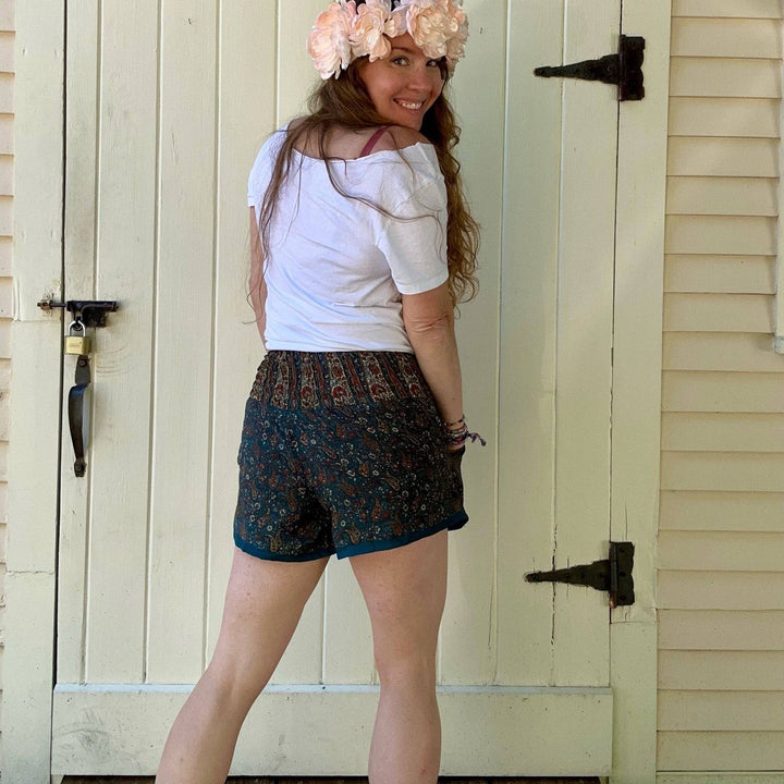 Seconds and Surplus Laurel Canyon Lounge Shorts - Darn Good Yarn