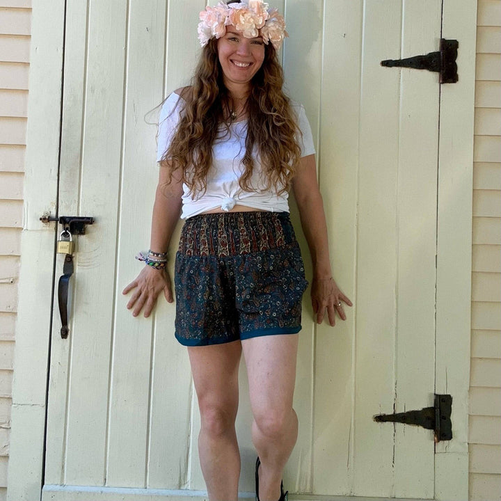Seconds and Surplus Laurel Canyon Lounge Shorts - Darn Good Yarn