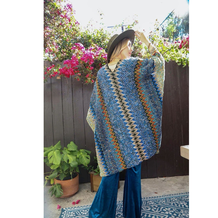 Darn Good Yarn: Limited Edition: Woodstock Dreams Western Crochet Ruana, Clothing and Accessories
