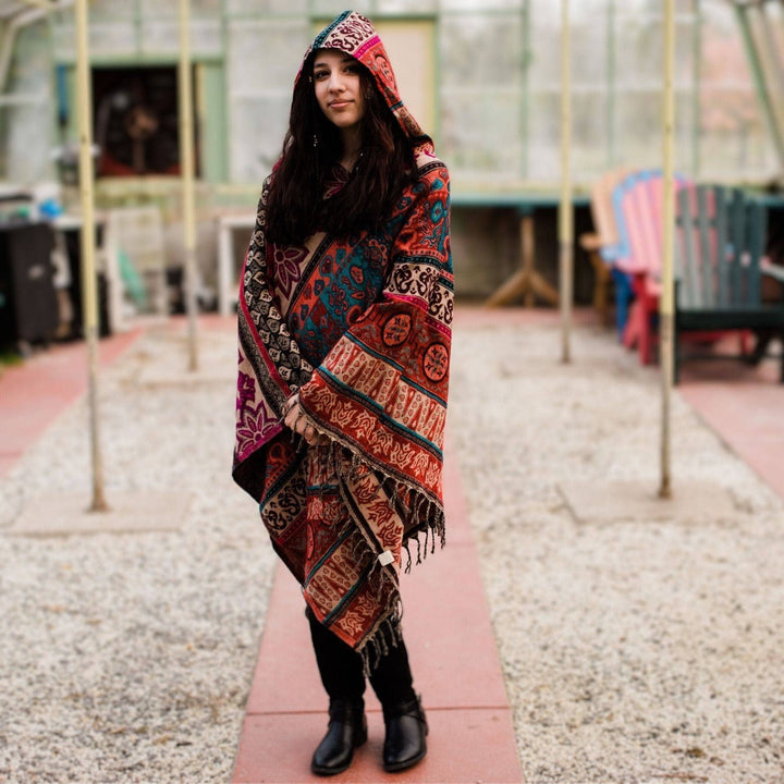Nanda Hooded Poncho - Darn Good Yarn