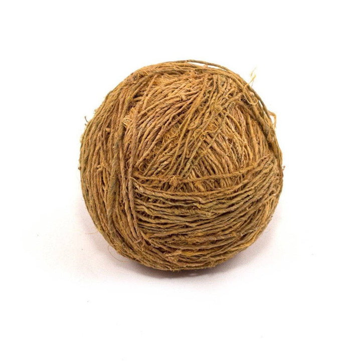 Yarn cake in the color sunflower (yellow)